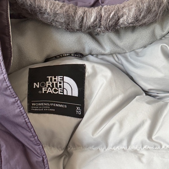 The North Face Women's Lavender Hooded Ski Jacket - Picture 3 of 5